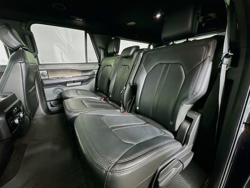 Used 2020 Ford Expedition Max Limited image 25