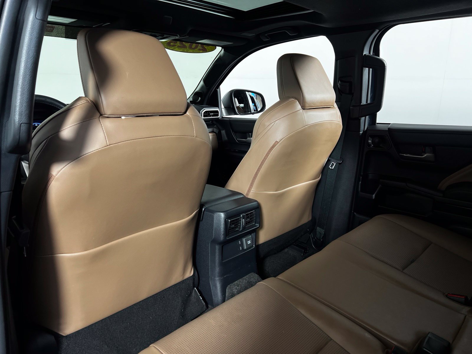 Certified 2025 Toyota 4Runner Limited AWD/4WD image 24