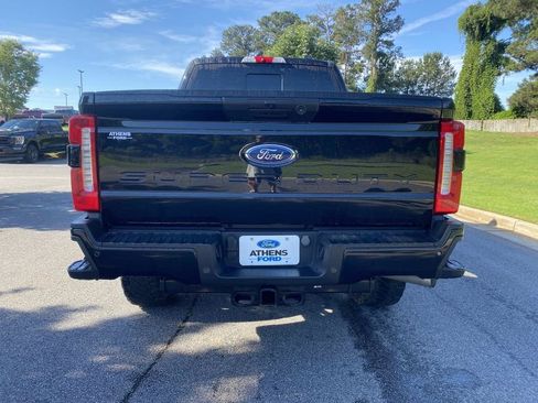 Certified 2023 Ford F250 XL w/ STX Appearance Package AWD/4WD image 4