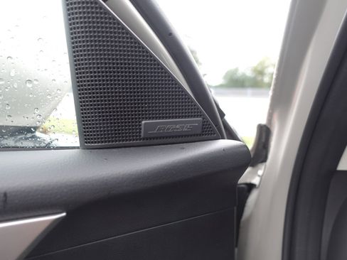 Used 2024 MAZDA CX-90 Plug-In Hybrid w/ Premium Pkg image 12