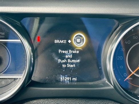 Used 2021 Jeep Wrangler Unlimited Freedom Edition image 13