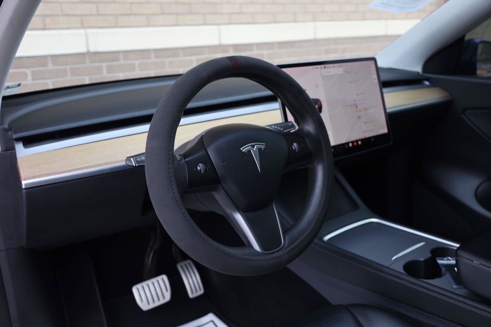 Used 2021 Tesla Model Y Performance AWD/4WD image 16