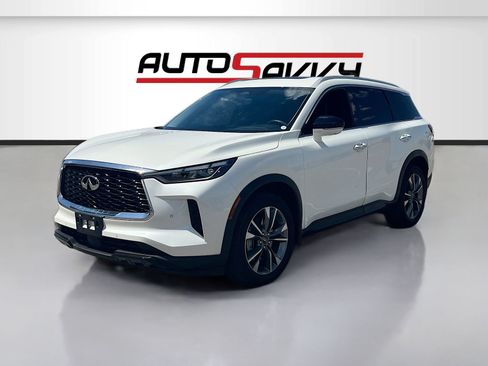Used 2023 INFINITI QX60 Luxe w/ Cargo Package AWD/4WD image 3