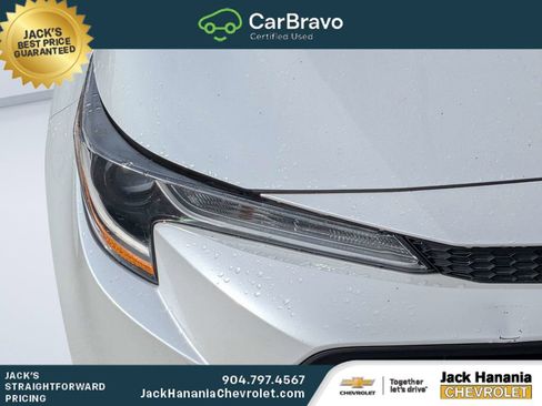 Used 2023 Toyota Corolla LE FWD image 9