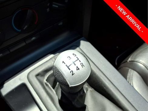 Used 2006 Ford Mustang GT Premium RWD image 29