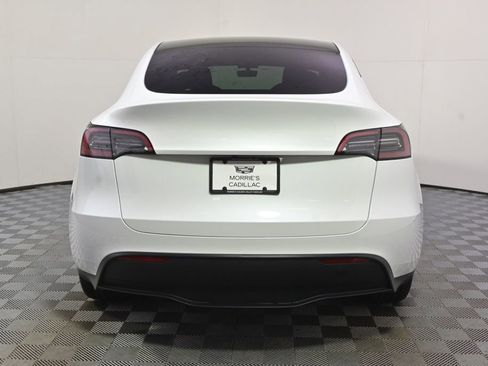 Used 2023 Tesla Model Y Long Range image 5