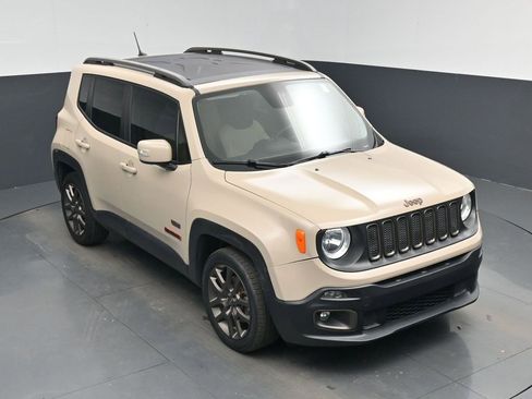 Used 2016 Jeep Renegade 75th Anniversary image 33