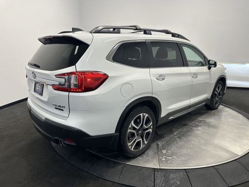 Used 2023 Subaru Ascent Touring image 6