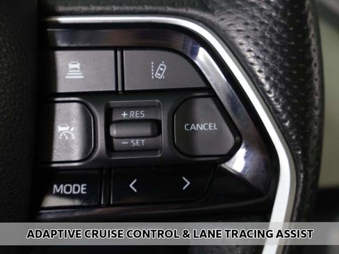 Used 2023 Toyota Tundra Capstone AWD/4WD image 4