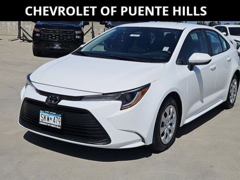Used 2025 Toyota Corolla LE image 1