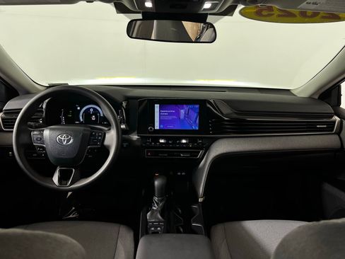 Certified 2025 Toyota Camry LE FWD image 22