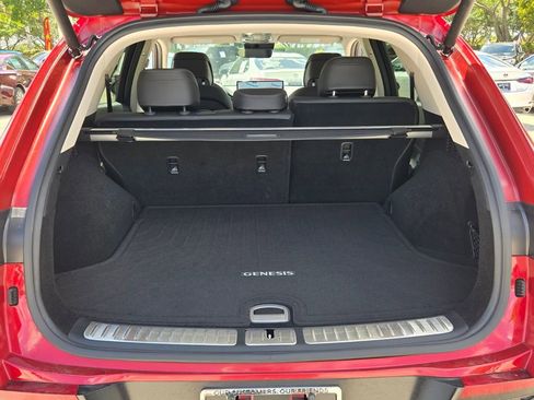 Used 2023 Genesis GV70 2.5T AWD/4WD image 13