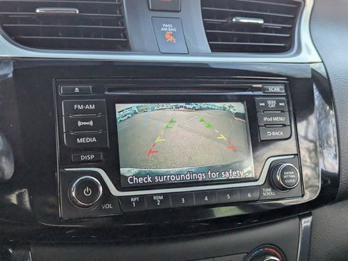 Used 2017 Nissan Sentra SR image 30