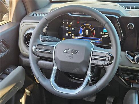 New 2026 Chevrolet Colorado ZR2 w/ Technology Package image 11