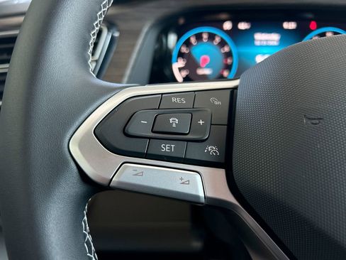 New 2026 Volkswagen Atlas SEL image 18