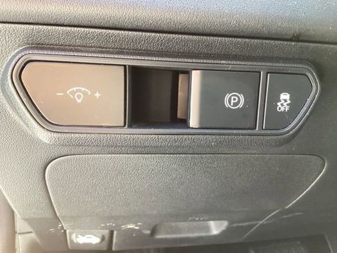 Used 2025 Kia K4 FWD image 12