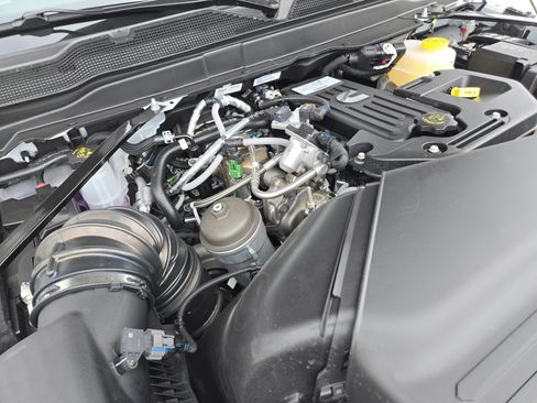 New 2026 RAM 3500 Limited AWD/4WD image 22