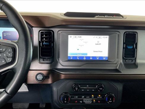 Used 2022 Ford Bronco Outer Banks image 5