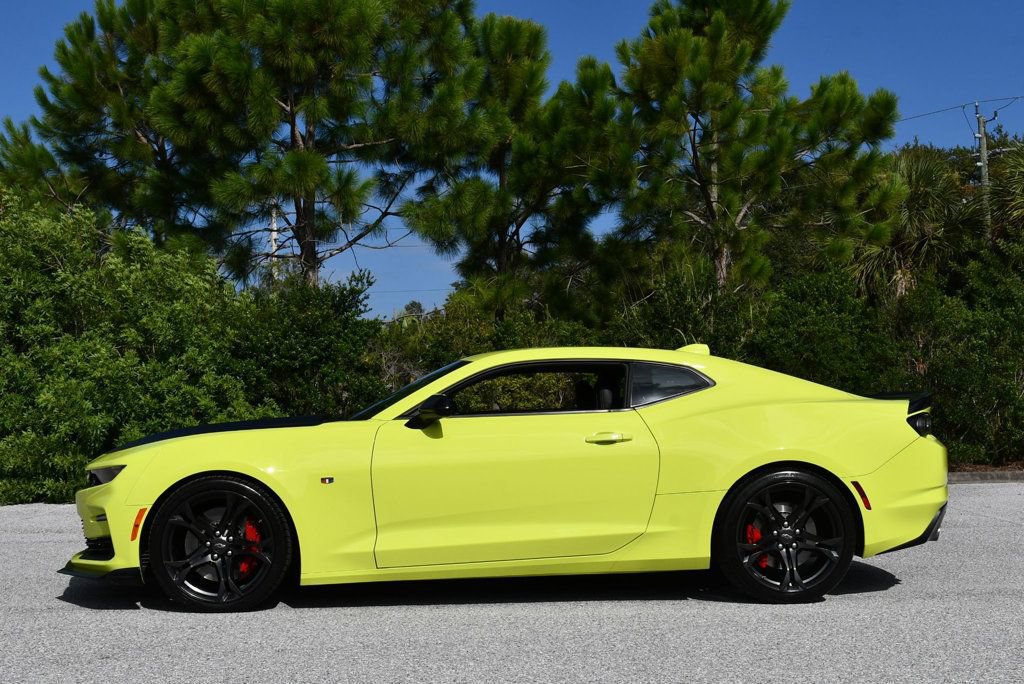 Used 2021 Chevrolet Camaro SS RWD image 26