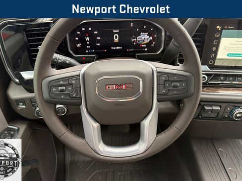 New 2026 GMC Sierra 2500 SLE image 15