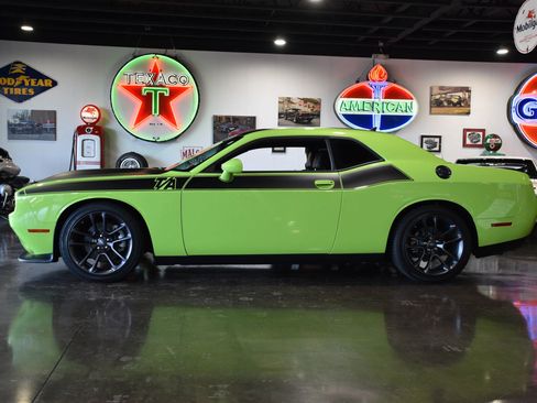 Used 2023 Dodge Challenger R/T w/ T/A Package RWD image 1