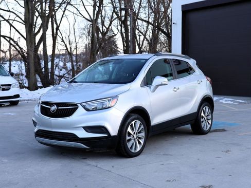 Used 2018 Buick Encore Preferred image 3