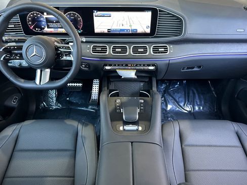 New 2026 Mercedes-Benz GLS 450 4MATIC image 12