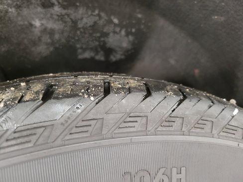 Used 2023 GMC Acadia SLT w/ Trailering Package image 5