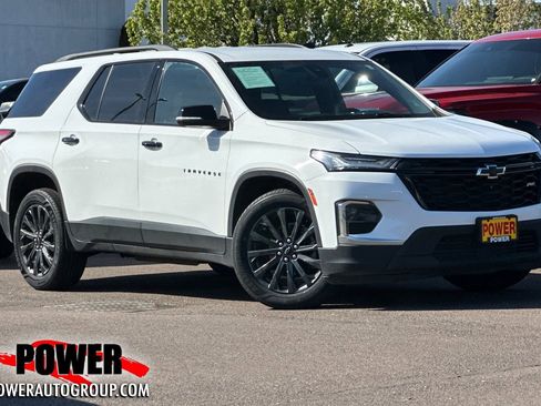 Used 2023 Chevrolet Traverse RS AWD/4WD image 1