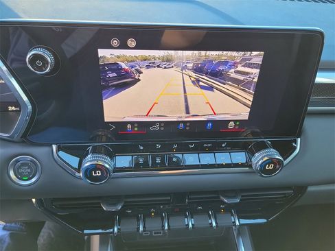 New 2025 GMC Canyon Elevation w/ Convenience Package image 27