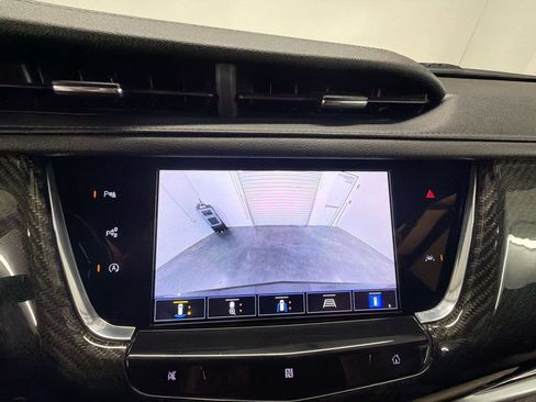 Used 2021 Cadillac XT6 Sport AWD/4WD image 15
