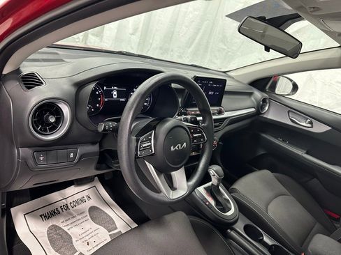Used 2024 Kia Forte LXS image 15