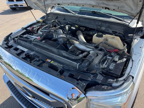 Used 2012 Ford F250 Lariat w/ Chrome Pkg AWD/4WD image 22