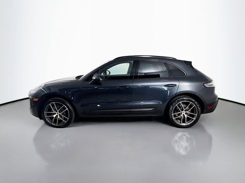 Used 2024 Porsche Macan image 6