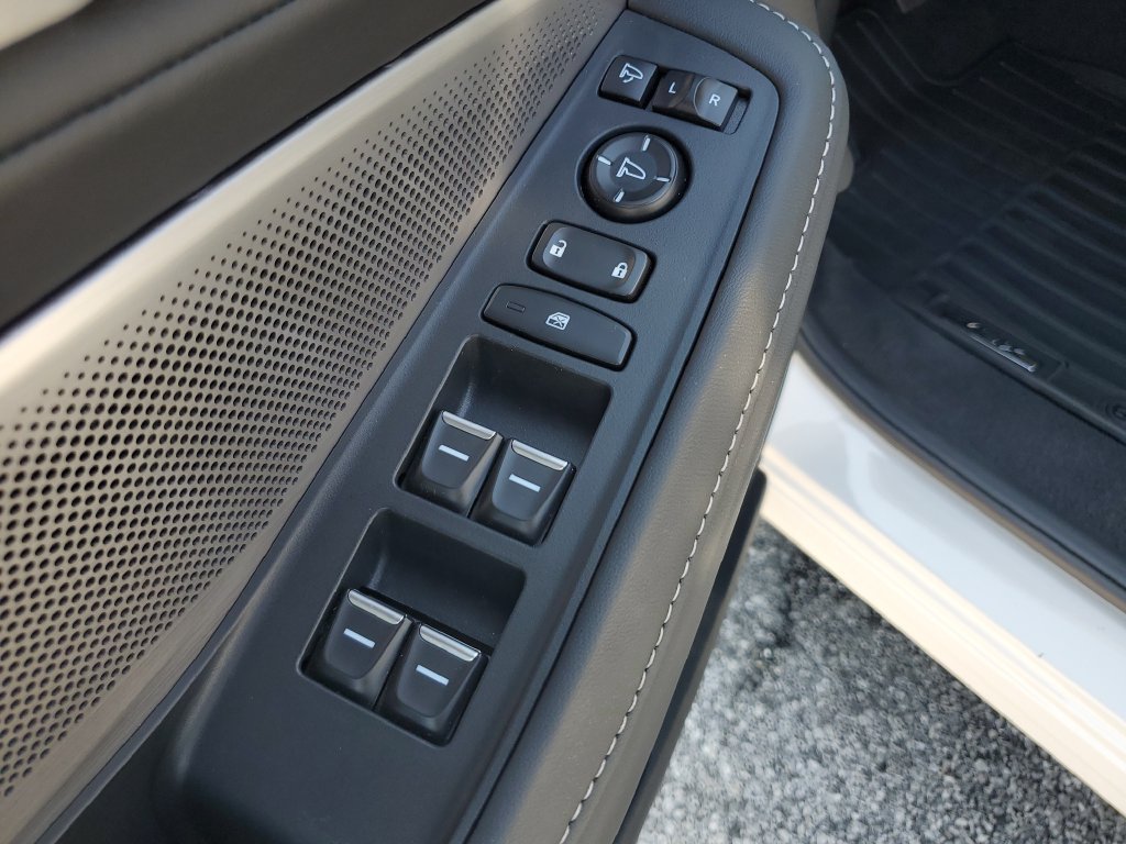 Certified 2026 Acura MDX w/ Technology Package FWD image 20