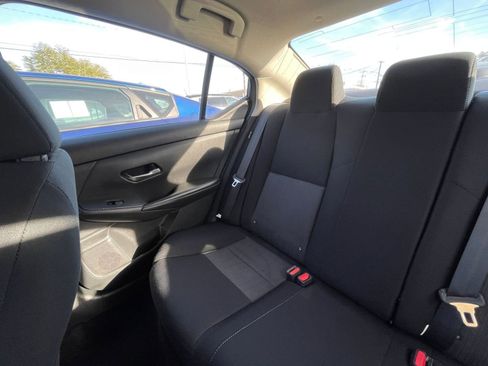 Used 2023 Nissan Sentra SV image 39