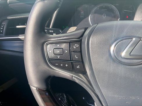 Used 2019 Lexus ES 350 image 23