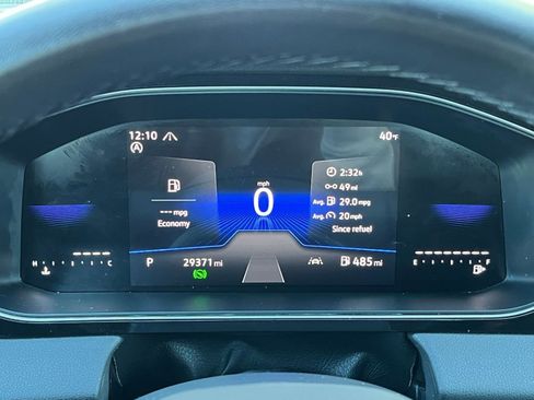 Used 2025 Volkswagen Jetta Sport image 36