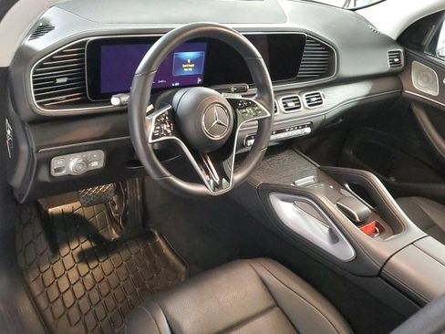 Used 2024 Mercedes-Benz GLE 350 4MATIC image 11