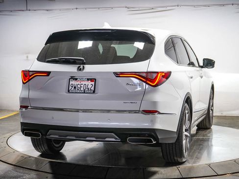 Used 2025 Acura MDX SH-AWD w/ Technology Package image 13