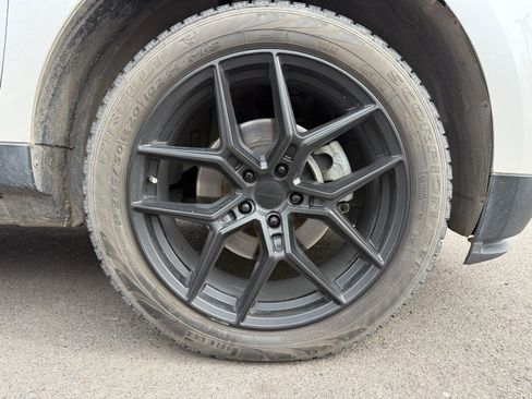 Used 2014 Lincoln MKX FWD image 9