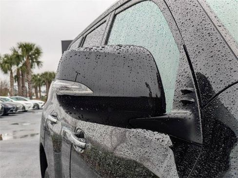 Certified 2023 Lexus GX 460 Premium w/ Premium Plus Package image 12