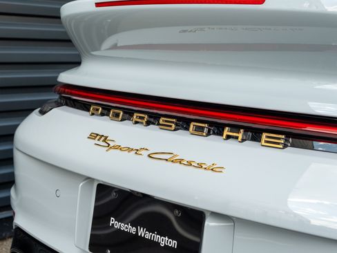 Used 2023 Porsche 911 Sport Classic RWD image 21