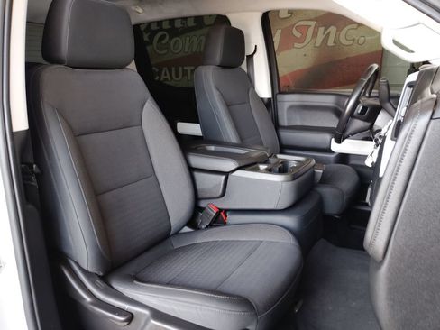 Used 2019 GMC Sierra 1500 SLE w/ Fleet Comfort Package AWD/4WD image 15
