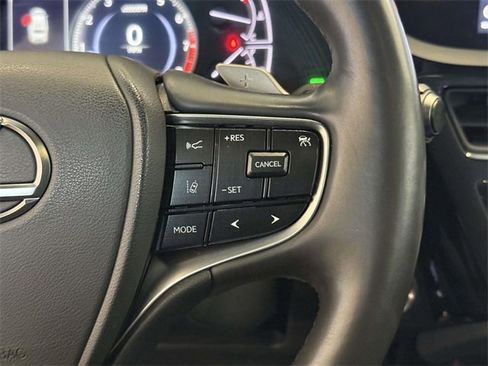 Certified 2022 Lexus ES 350 w/ Premium Package image 31