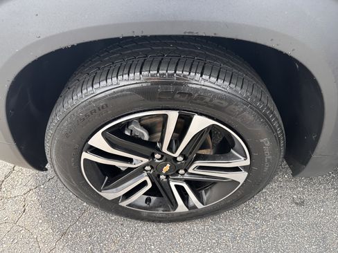 Used 2021 Chevrolet TrailBlazer LT AWD/4WD image 28