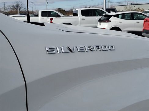 Certified 2024 Chevrolet Silverado 1500 LT image 30