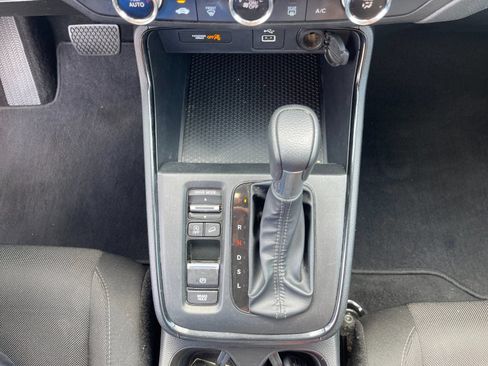 Used 2025 Honda CR-V LX image 23