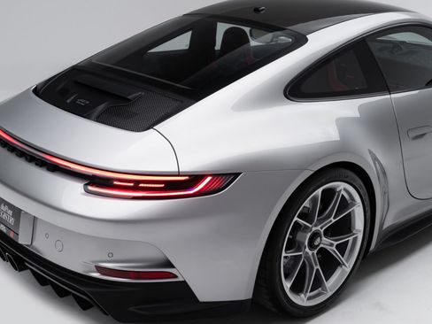 Used 2024 Porsche 911 GT3 RWD image 58