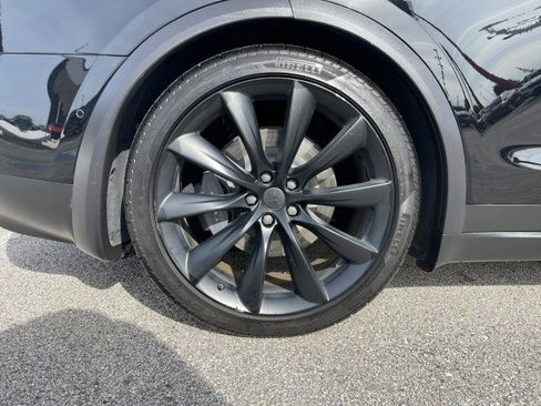 Used 2018 Tesla Model X 100D image 64